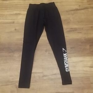 Gymshark logo leggings